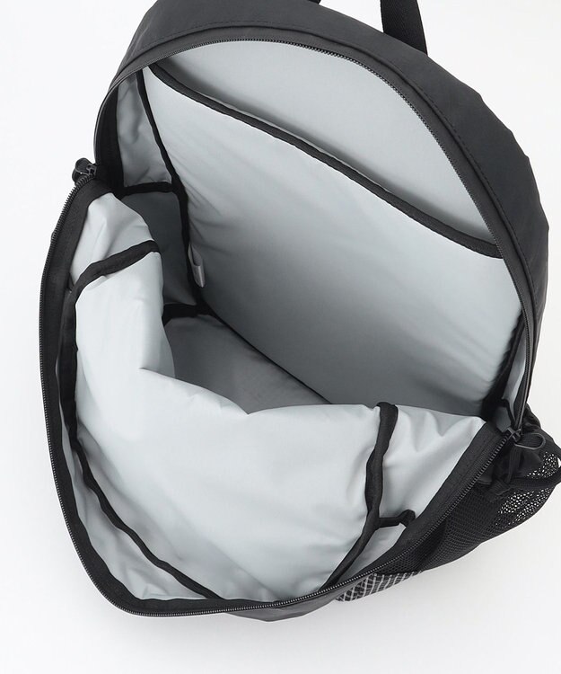 JOSEPH ABBOUD MOUNTAIN 【軽量/ECO撥水/サスティナブル素材/男女兼用】リサイクルリップストップ バックパック 21L ブラック系