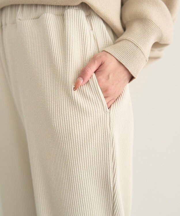 earth music&ecology セルフカットテレコフレアパンツ Light Beige