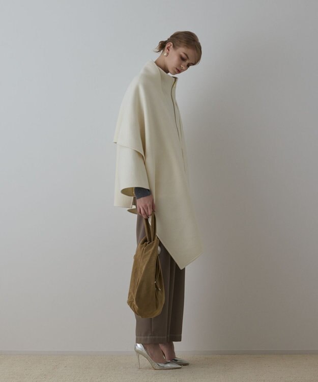 GRACE CONTINENTAL ストール付リバージップブルゾン キナリ