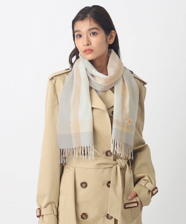 MOONBAT 【FUDGE11月号掲載】PAUL & JOE ACCESSOIRES クリザンテーム刺繍ムースタッチマフラー（パッケージ入り） ベージュ