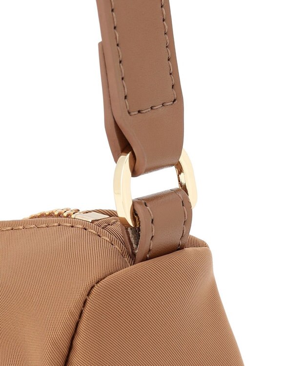 TOCCA IN CREADLE NYLON BAG ワンショルダーバッグ 【古畑星夏さん着用】 ブラウン系
