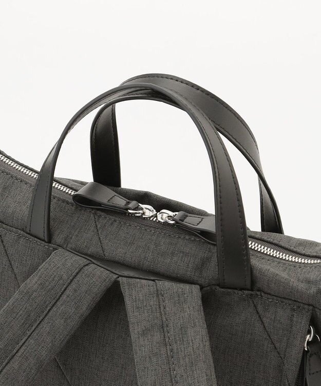 Y'SACCS ストリームラインデイパック ダークグレー