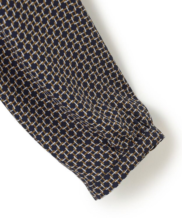 23区 【洗える】スクエアチェーンプリント ブラウス ネイビー系