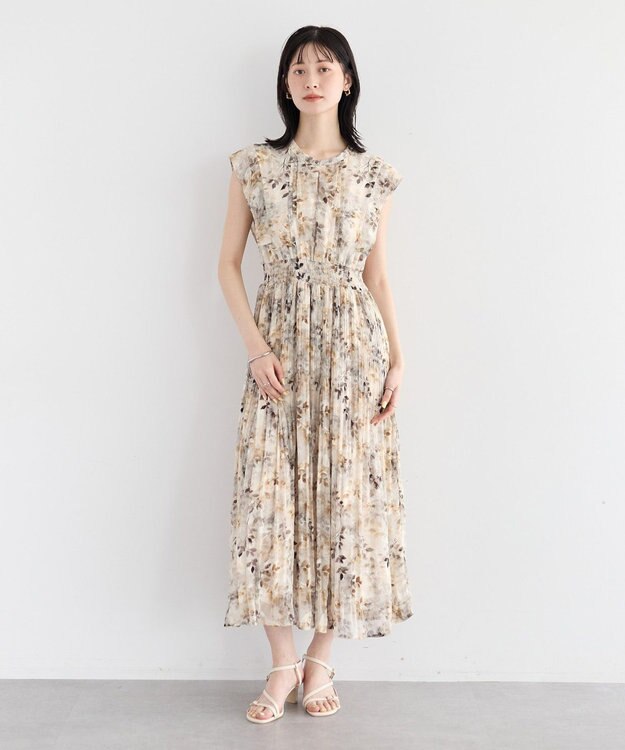 YECCA VECCA ぼかし柄プリーツワンピース Ivory