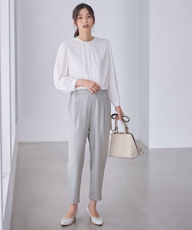 ANY イージーケアライトストレッチテーパードパンツ ライトグレー