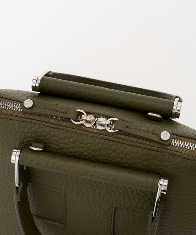 IACUCCI ギブリ MS ALCE オリーブ