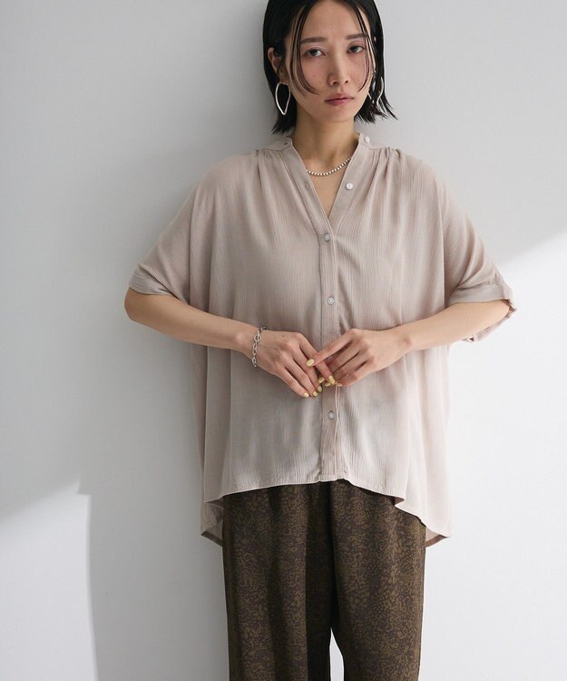 Green Parks Ｉ　レーヨンクレープブラウス Gray Beige