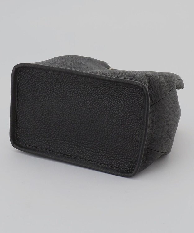 GOTAIRIKU 【ETIAM】シュリンク ドローストリングバッグ《Cocoon》 ブラック系