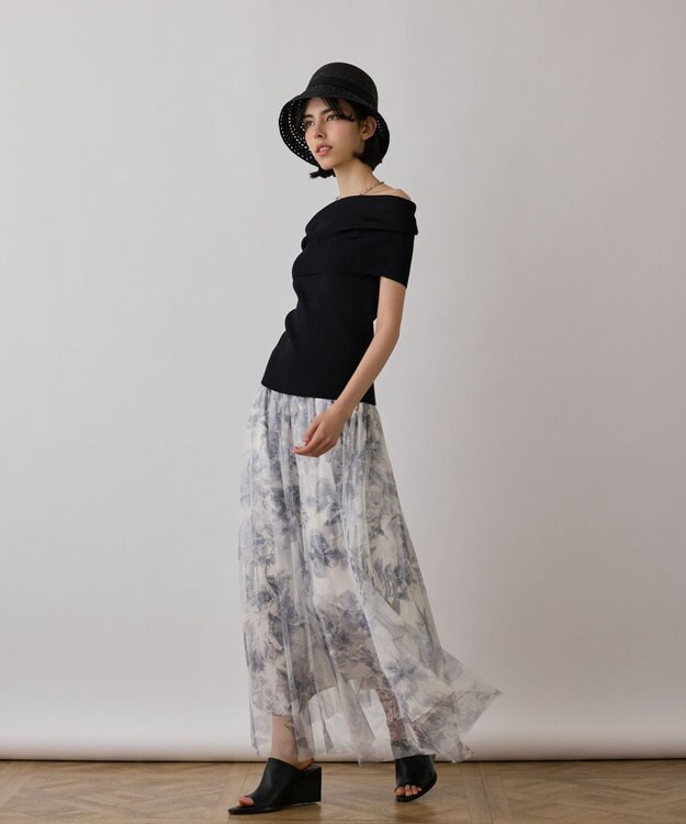 GRACE CONTINENTAL シャドーフラワープリントスカート グレー