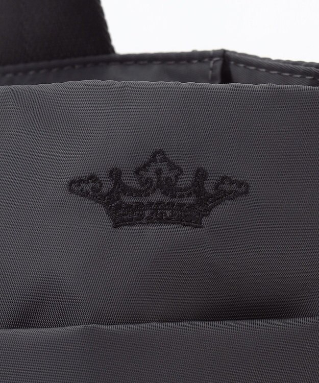 TOCCA 【WEB＆一部店舗限定・A4サイズ対応】VIA METRO NYLON BAG ナイロンバッグ ライトグレー系