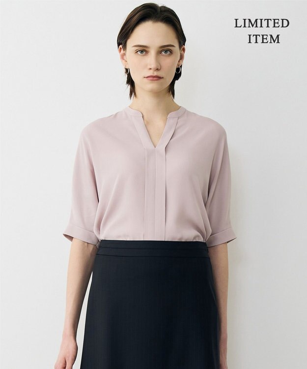 ICB L 【先行予約・WEB限定】BackSatinAmunzen 5分袖キーネックブラウス ヘイズピンク