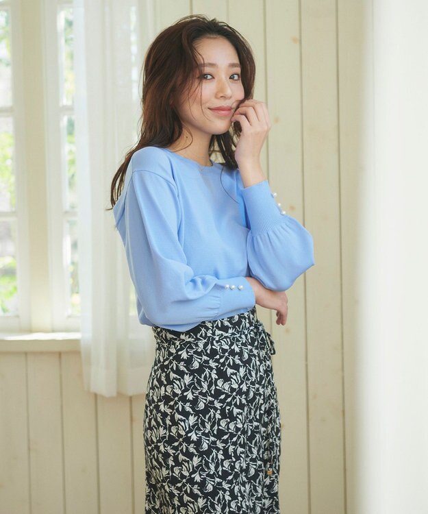 Feroux 【洗える】パールポイントパフスリーブ ニット ブルー系