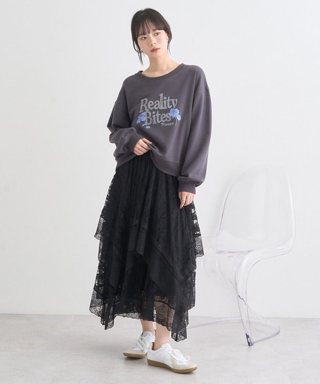 earth music&ecology ローズ×ロゴグラフィックスウェット Charcoal Gray