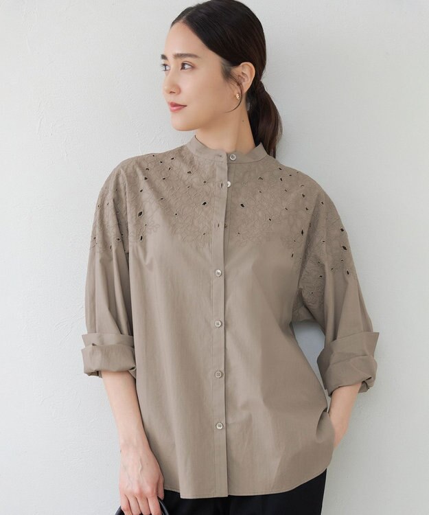自由区 S 【洗える】テンセルコットンエンブロイダリーシャツ ブラウス モカ