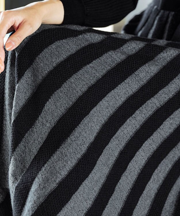 Tiaclasse 【洗える】レース編みニットフレアワンピース ブラック