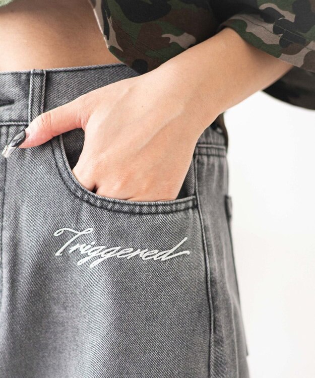 WEGO 刺繍ロゴバレルレッグパンツ デニムブラック