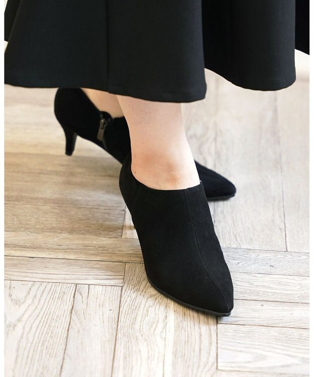 Pointer 日本製 ポインテッドトゥブーティ ブラック(スエード)