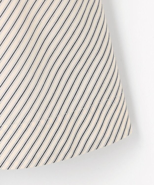 組曲 S 【前後着用可】コンパクトシャーティング チュニックブラウス アイボリー系1