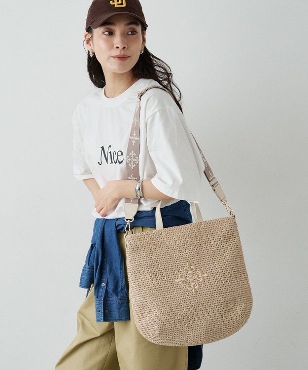 russet スリム2WAYトートバッグ <ナイロンラフィア>(CE-1717-WEB) Ivory