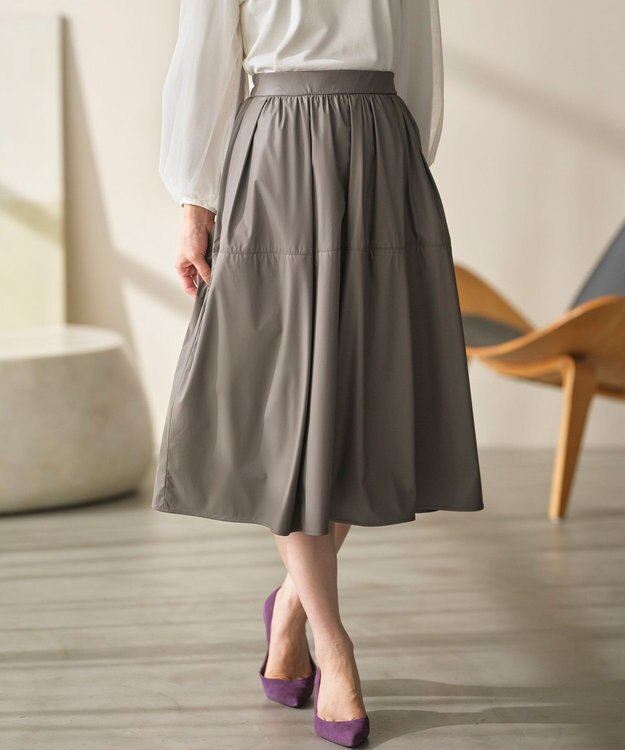 組曲 レザーライクライト タックギャザースカート モーヴグレー系