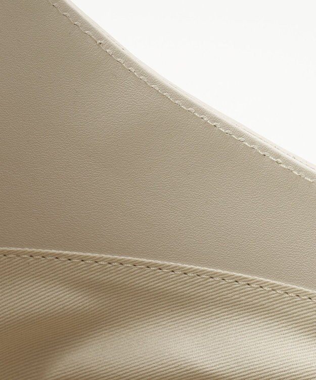 russet スムースレザートートバッグ(CE-1677) Ivory