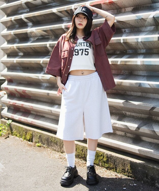 WEGO 【ユニセックス着用ITEM/MLサイズ展開】カラーデニムシャツ（SS） レッドその他