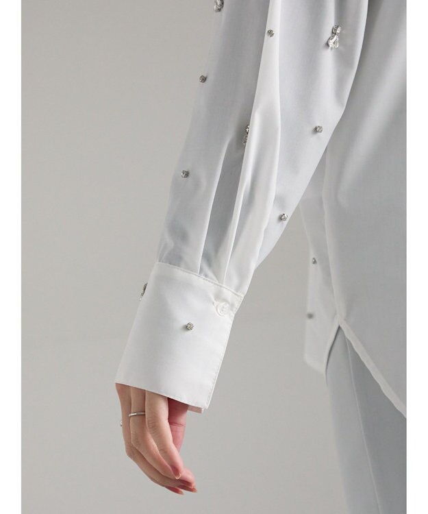 Te chichi ビジューデザインシャツ《2025winter catalog item》 オフホワイト