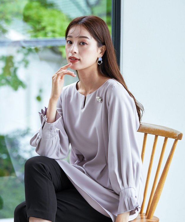 Tiaclasse 【洗える】プリーツパフ袖チュニックブラウス グレー