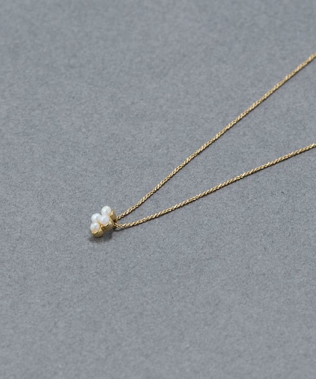 Phoebe 〈金属アレルギー対応〉ミニパールクラスターネックレス　小粒パール ホワイト