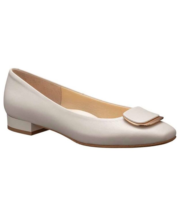 REGAL FOOT COMMUNITY 【ビューフィット】A80W 晴雨兼用バックルフラットパンプス アイボリー