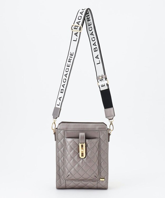 LA BAGAGERIE シープキルトWストラップスクエアショルダー ガンメタリック