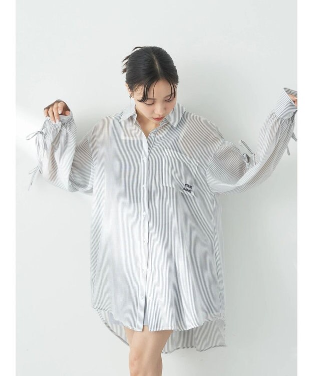 earth music&ecology 袖スリットリボンロングシャツ Gray