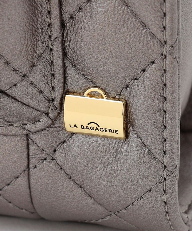 LA BAGAGERIE シープキルトWストラップスクエアショルダー ガンメタリック