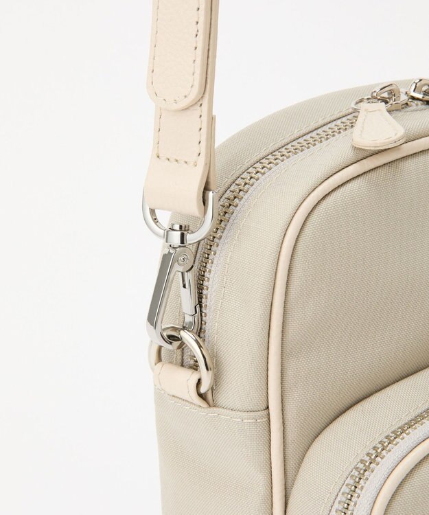 russet コーデュラナイロンスクエアショルダーバッグ(CE-1751) L.Greige