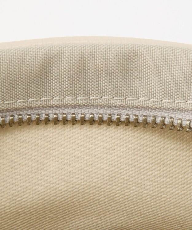 russet コーデュラナイロンスクエアショルダーバッグ(CE-1751) L.Greige