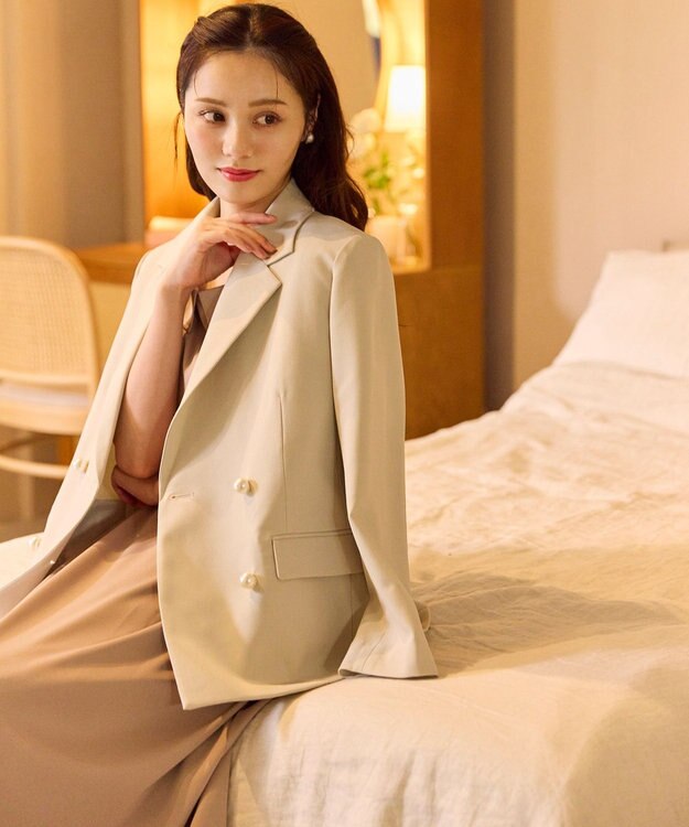 Feroux 【先行予約】パール釦テーラード ジャケット ベージュ系