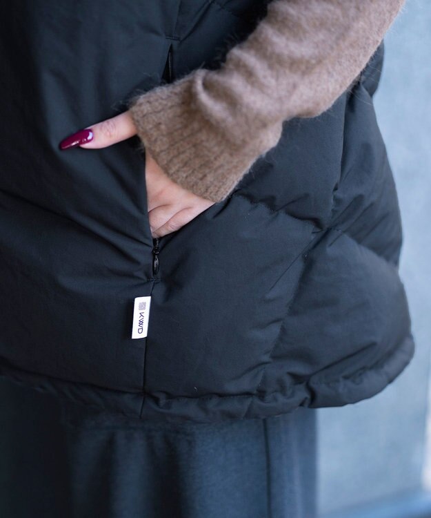 KWD 【日本製/高品質ダウン】STAND COLLAR DOWN VEST ダウンベスト ブラック
