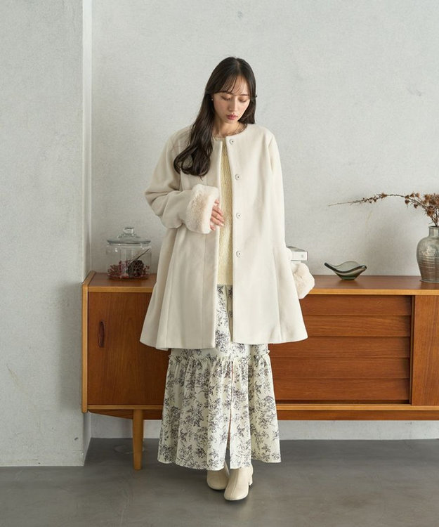 ファーカフスノーカラーコート / earth music&ecology | ファッション