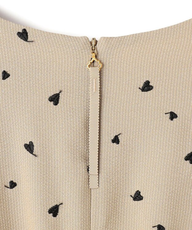 TOCCA 【星風まどかコラボ・大好評につき追加生産！】IN MY HEART ドレス ベージュ系7