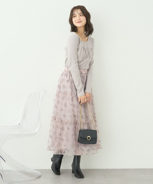earth music&ecology フラワー刺繍チュールスカート Grayish Pink