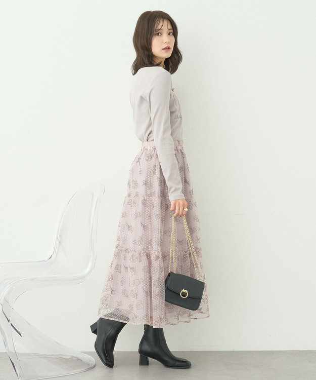 earth music&ecology フラワー刺繍チュールスカート Grayish Pink