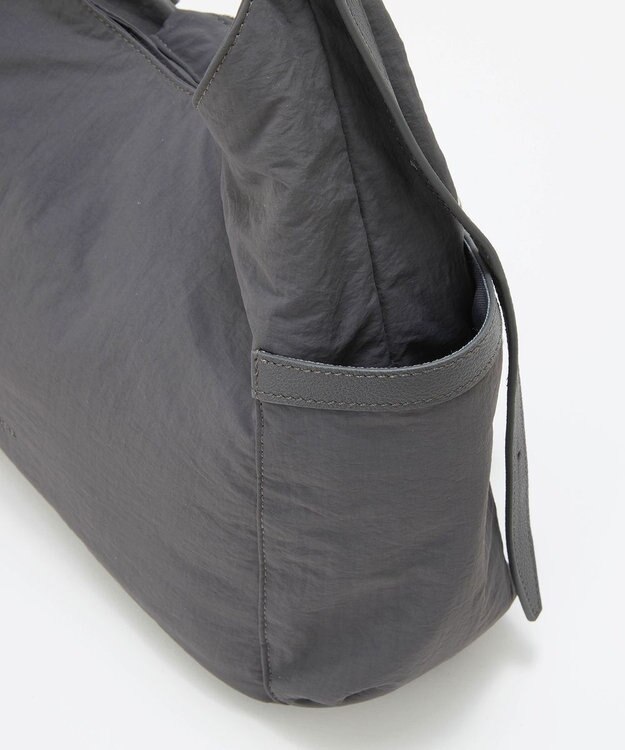 TOPKAPI 【TREASURE TOPKAPI】ナイロン アウトポケット 2way ショルダーバッグ / 軽量 ミディアムグレー