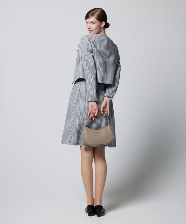 TOCCA 【消臭＆洗える】SHEEP CLOUDS ジャケット オフ×ブラック系3