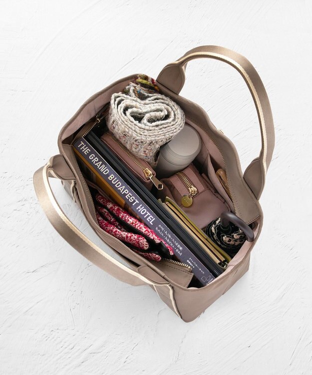 TOCCA BICOLOR RIBBON A4NYLON トートバッグ ベージュ系