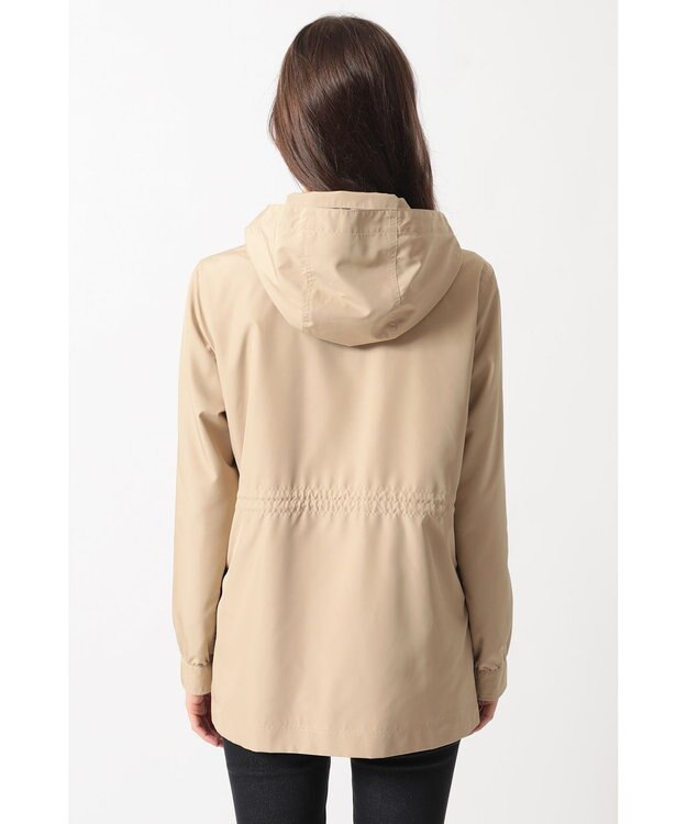 DAKS フーデッドライトタフタブルゾン ベージュ