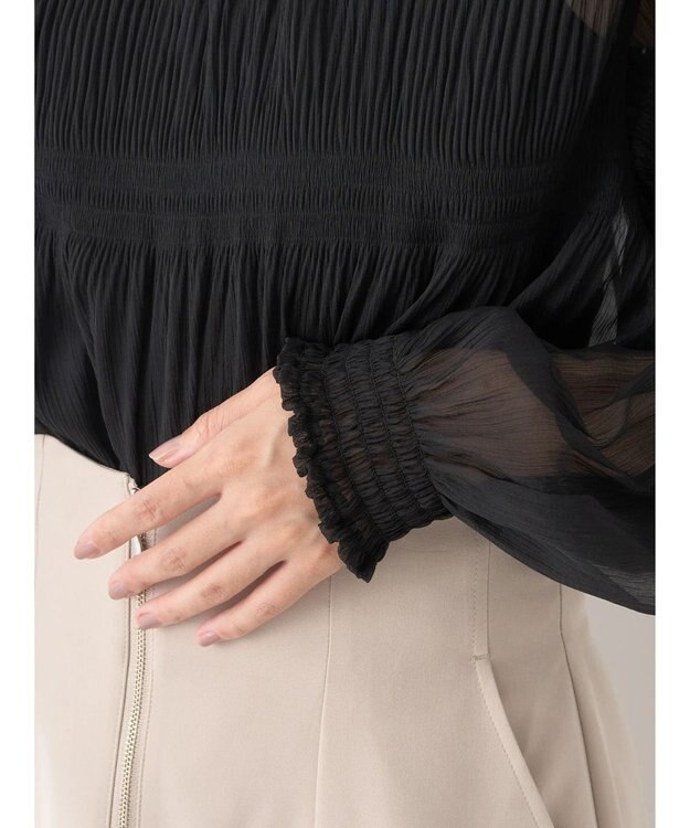 earth music&ecology マジョリカプリーツシアープルオーバー Black