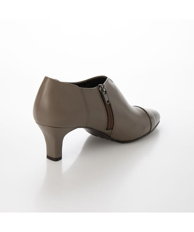 Riz raffinee <Riz raffinee>【全天候対応】ポインテッドトゥブーティーパンプス オーク