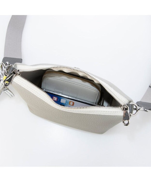 UNBILLION VERYコラボ カシュカシュ cachecache / ミニポーチ付きシュリンクショルダー ライトグレー