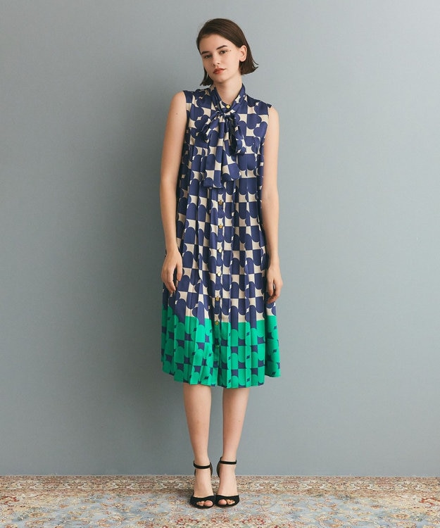 GRACE CONTINENTAL ハートラインボウタイワンピース ネイビー