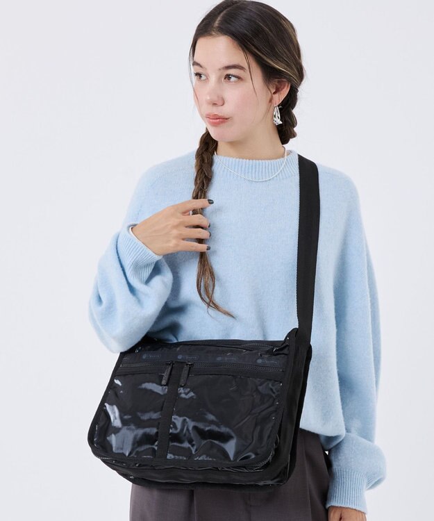 LeSportsac DELUXE EVERYDAY BAG/ブラックシャイン